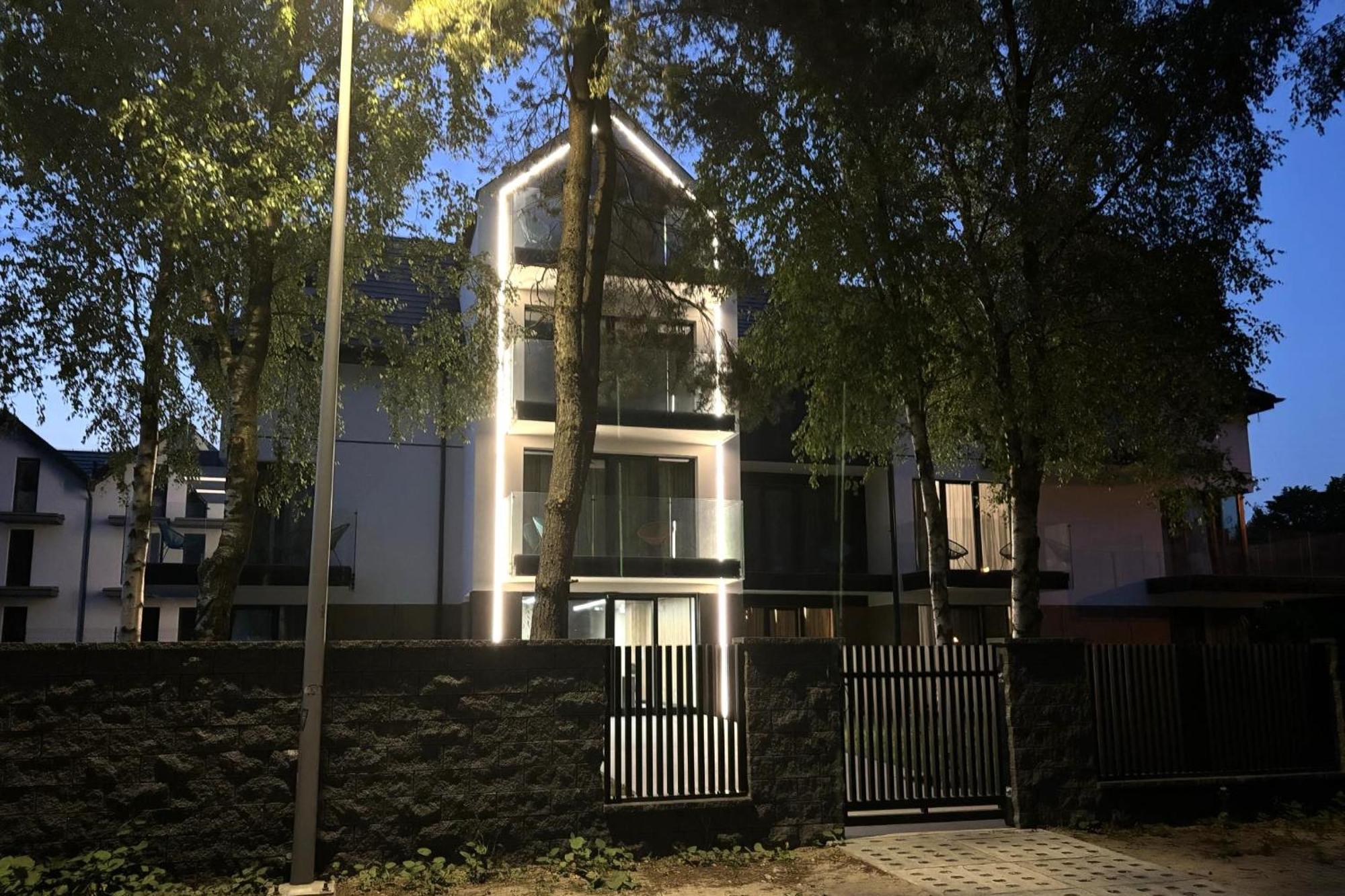 Resort Eden Premium Jastrzebia Gora Exterior foto